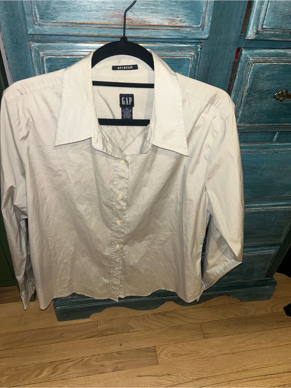 GAP Women's tan Button-Up Shirt